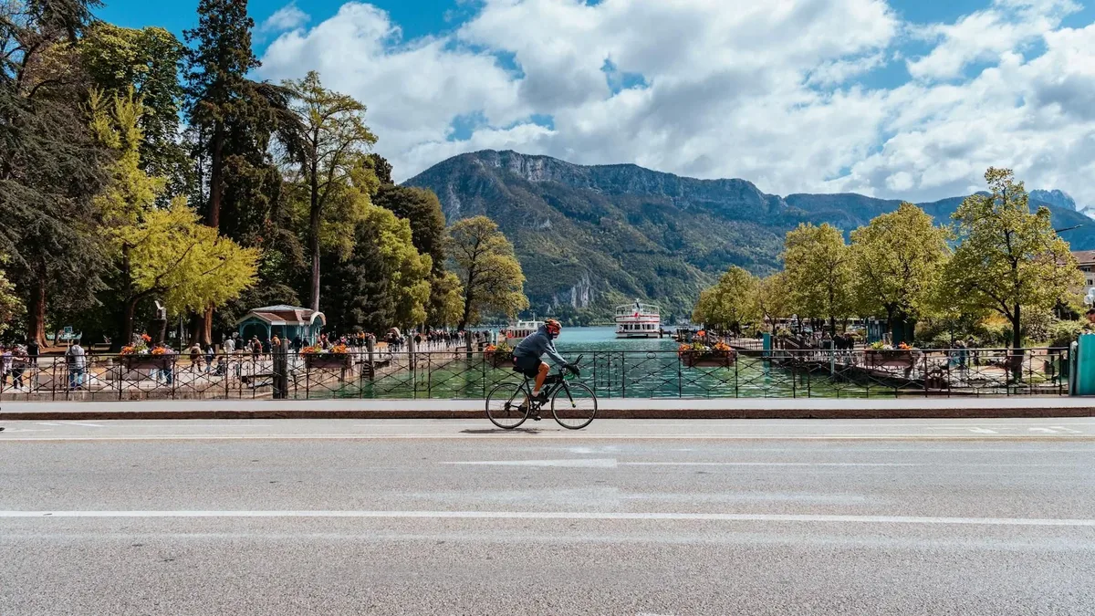 Annecy, France: The Venice of the Alps