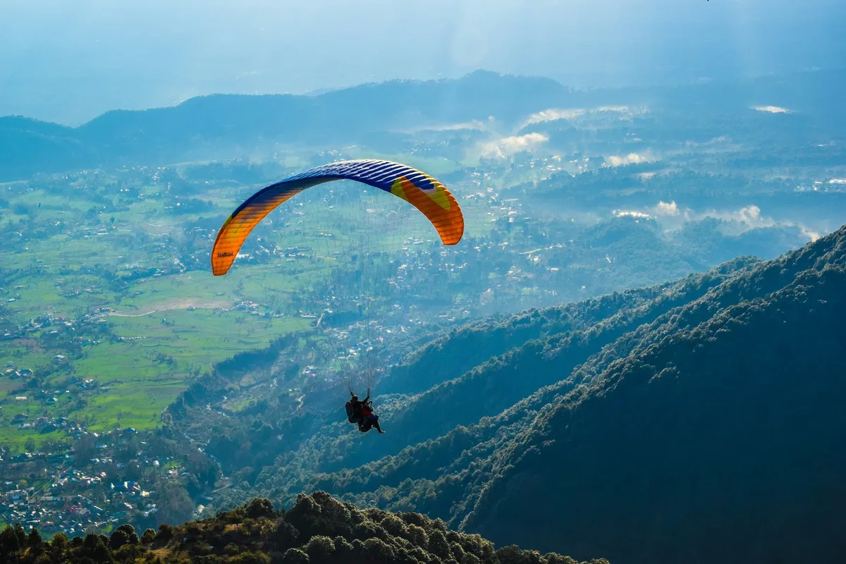 Paragliding in Bir Billing: Everything You Need to Know