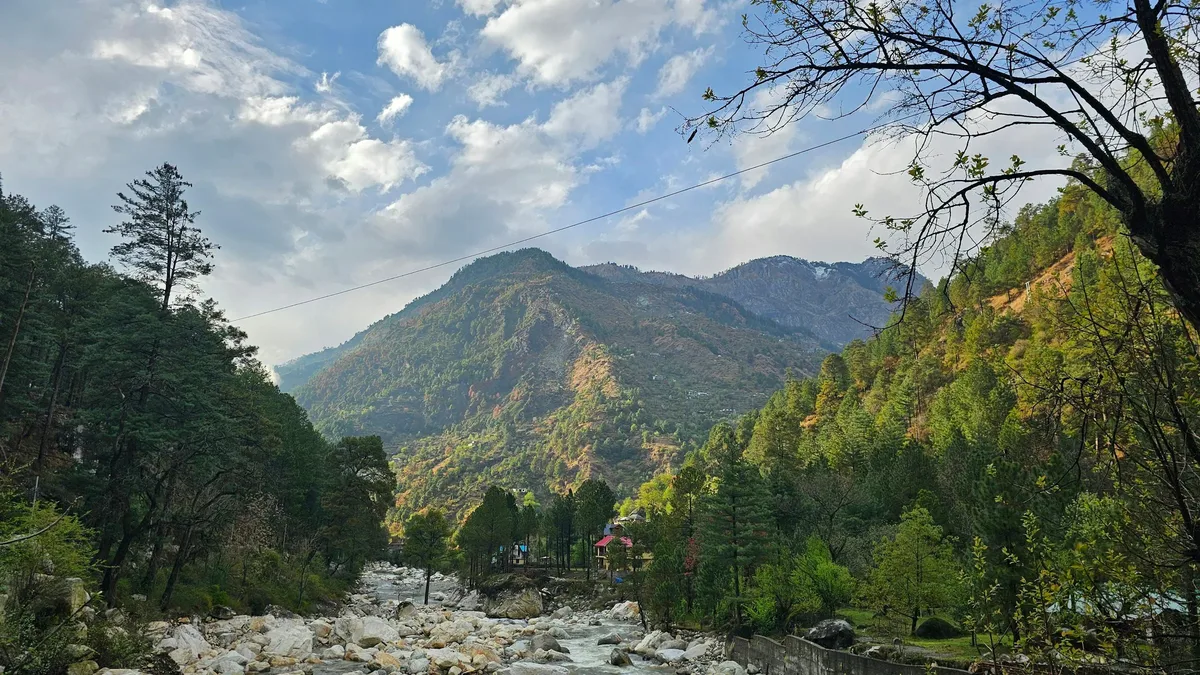 2. If You Like Manali, Head To Tirthan Valley Or Jibhi