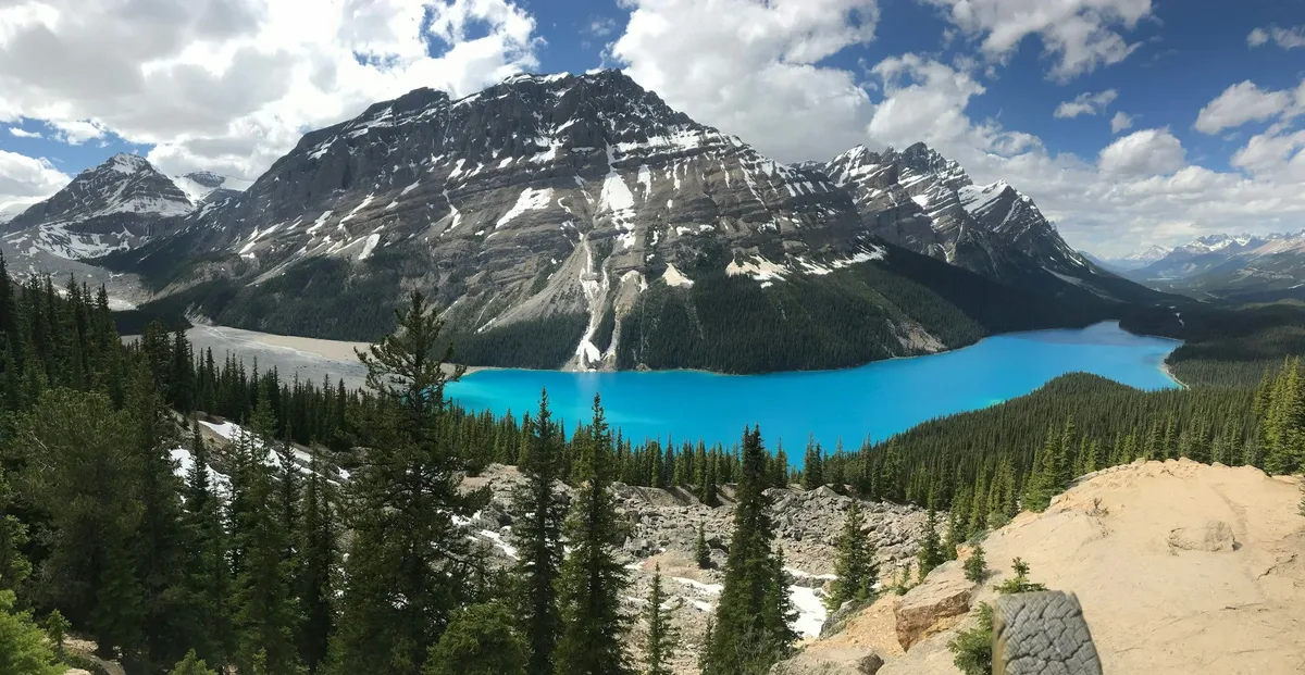Banff National Park, Canada: Lakes, Trails and Mountain Views