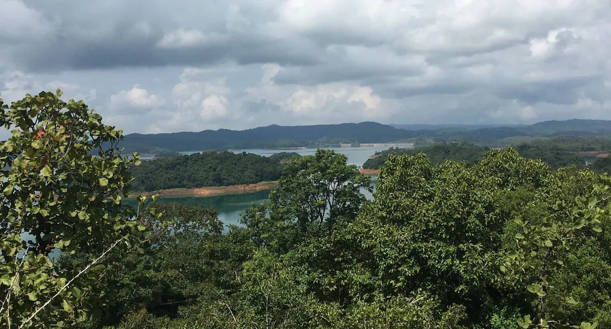 1. Honnemaradu – Where Still Waters Tell Stories