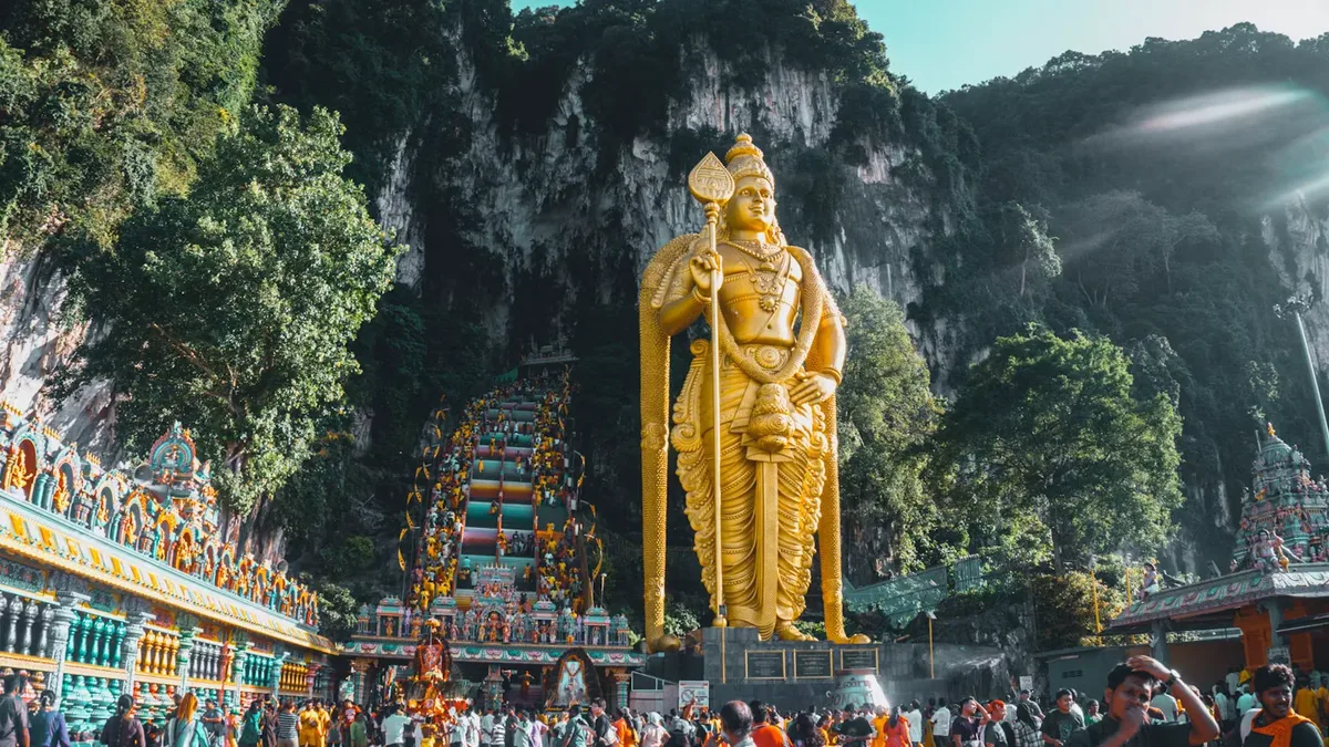 Travel Tips & Cultural Etiquette
